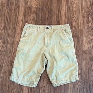 American Eagle men’s flat front shorts